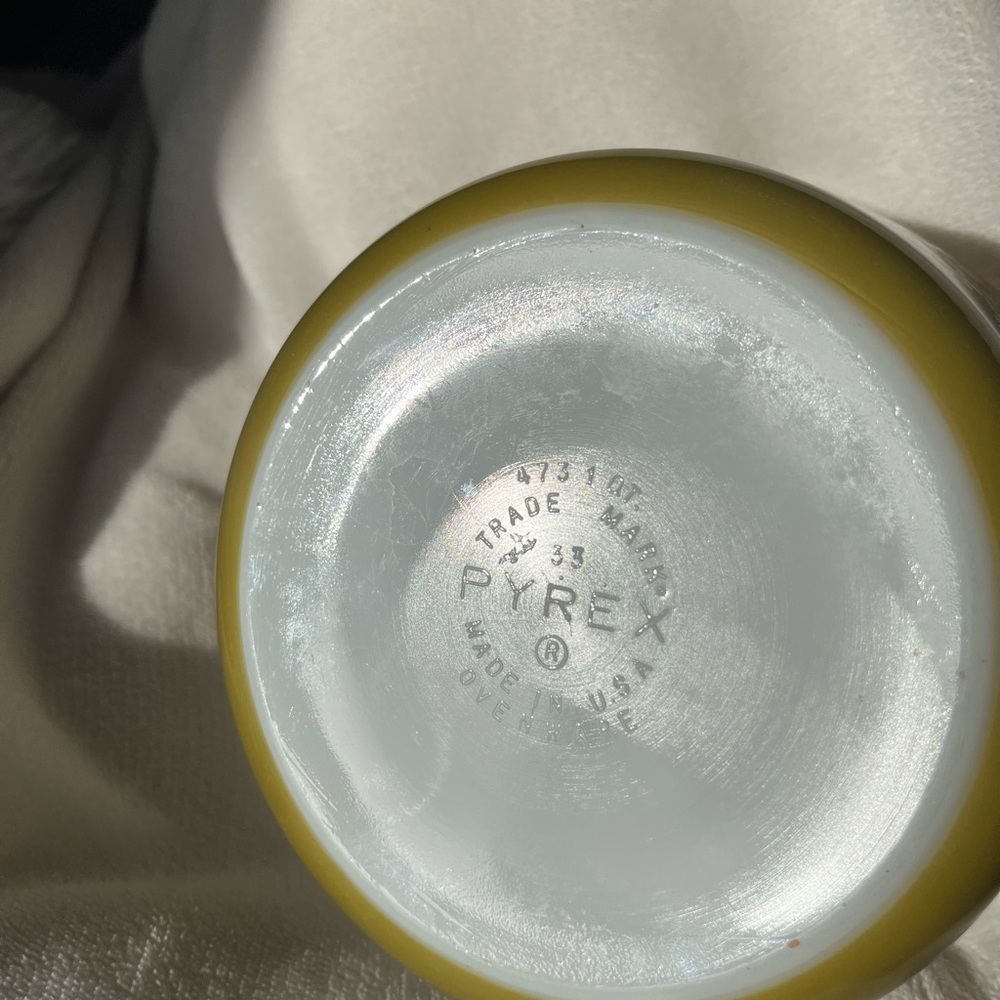 Vintage PYREX Spring Blossom 1 Quart Baking/ Casserole Dish - Picture 6 of 11